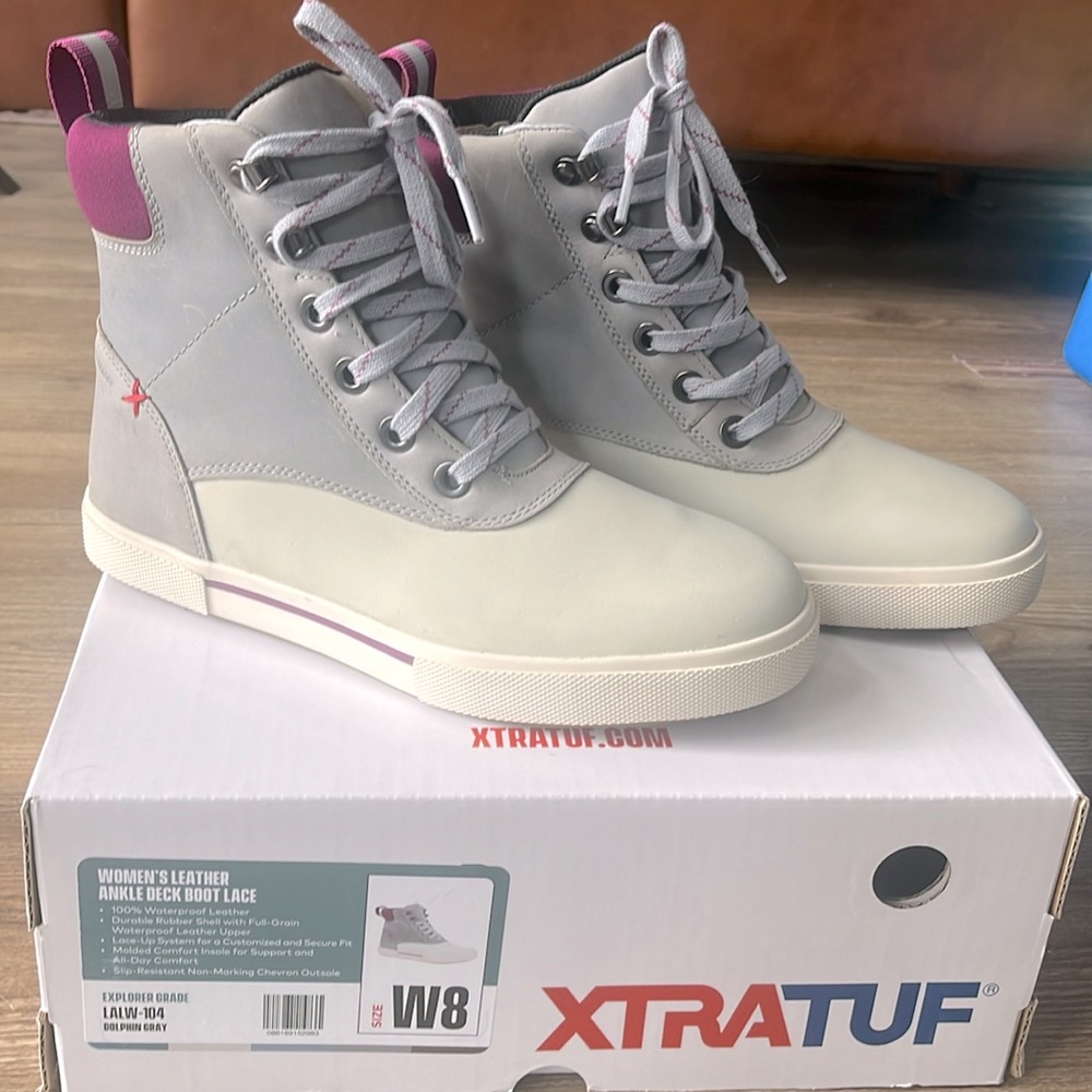 Xtratuf Ankle 6in Lace Leather Deck Boot-Women's 8.5-9